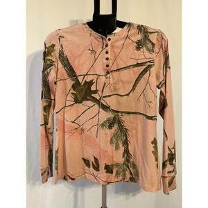 Realtree Girls size 12-14 Long Sleeve Pink Camo Henley Shirt